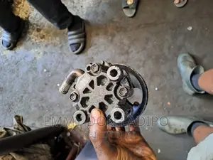 Power Steering Pump for Toyota Corolla 2003 to 2005