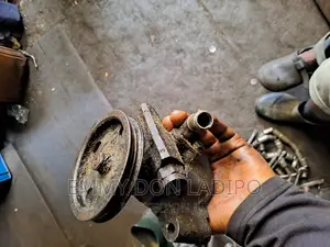 Power Steering Pump for Camry 1996 to 2000