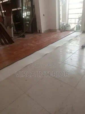 Wooden Floor Vinyl Floor and SPC
