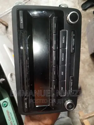 Volkswagen Passat Car Radio