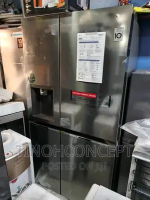 LG Side by Side Refrigerator With Automatic Ice Maker