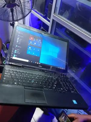 Laptop Dell Latitude 15 E5540 8GB Intel Core i5 HDD 500GB