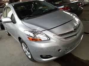 Toyota Yaris 1.3 VVT-i Automatic 2007 Silver
