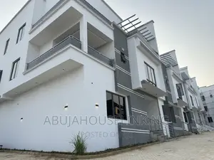 5bdrm Duplex in Guzape Abuja for sale