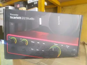 Focusrite Scarlett 2i2 Studio 4th Gen