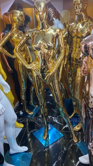 Size 8 Gold Chrome Female Mannequin Stand