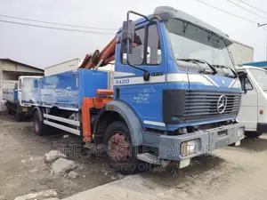 10 Tonnes Mercedes Benz Hiab