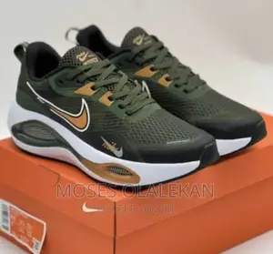 Clean Original Nike Sneakers