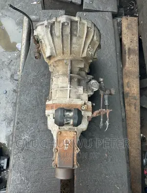 Toyota Haice Bus Manual Gear Box Whatsapp/Call