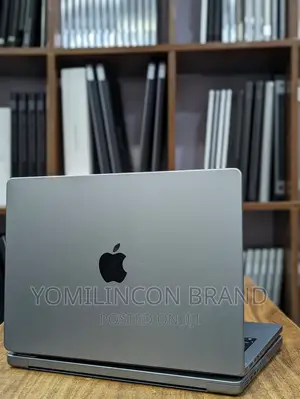 Laptop Apple MacBook Pro 16GB Apple M2 SSD 512GB