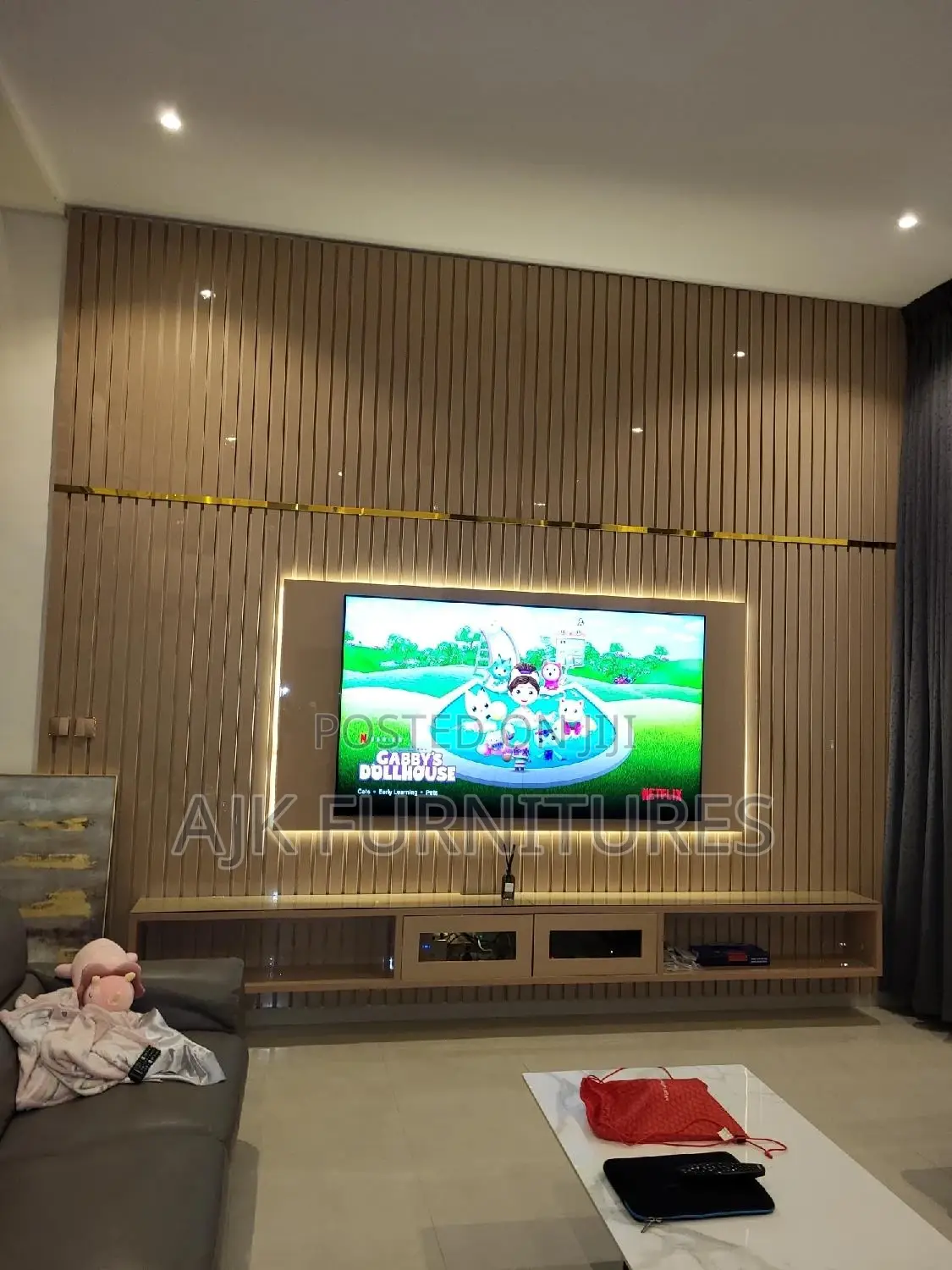 Exquisite T.V Panel
