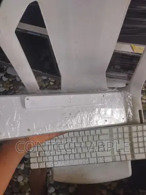 Apple Wireless Keyboard