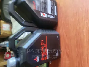 Mitsubishi Engine Oil