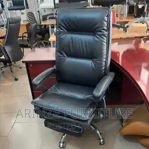 Executive Legrest