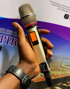 NEW SKM9000 Evolution Wireless Microphone
