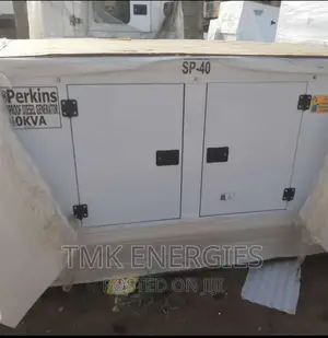 40KVA Perkins Soundproof Diesel Gen