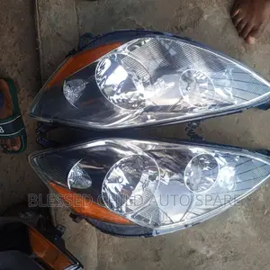 Headlamp Toyota Sienna 2006-2008 Charger Type