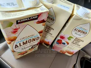 Kirkland Almond Milk, Unsweetened, Healthy by 6