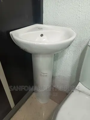 Twyford Galerie Corner Basin
