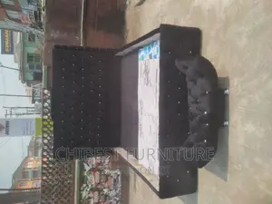 Quality 6by6 Ulphostery Padded Bed Frame With One Footrest
