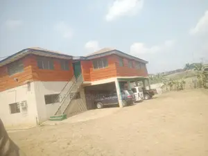 Strategic 15 Rooms Hotel Near Iwo Road