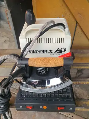 Pony Baby Steam Iron