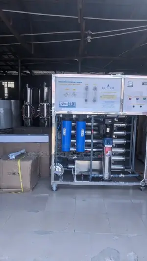 Reverse Osmosis Machine
