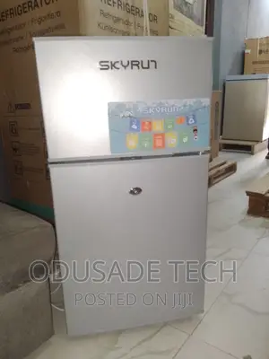 Lock and Key Skyrun Refrigerator Bcd85hc