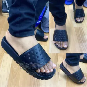 NEW Top Quality CLASSY Slides_black/Blue