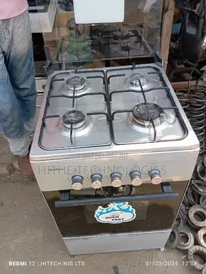 Pre-Owned Standing Gas Cooker