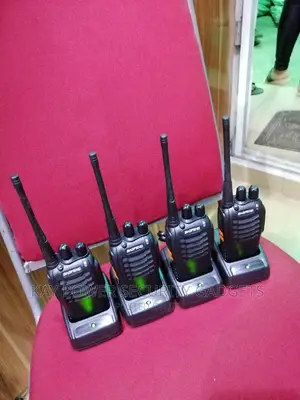 High Quality Walkie Talkie Radio (4 Pieces)