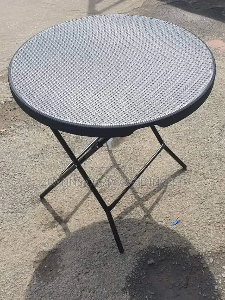 Plastic Foldable Tables