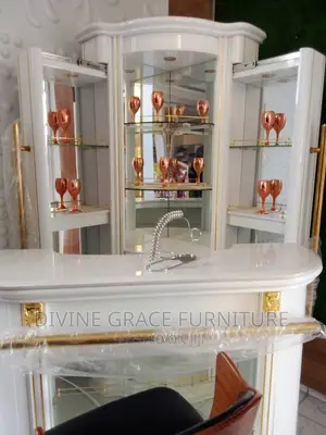 Adjustable Wine Bar