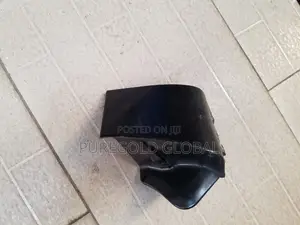 Highlander Fender Chrome 2012