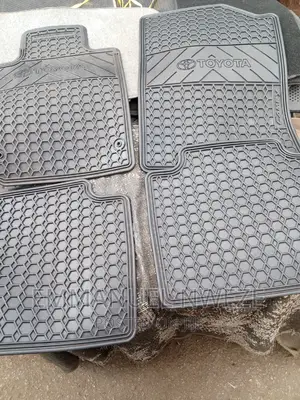Toyota Camry 2012 Foot Mat
