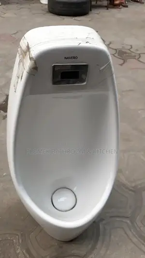 Executive Standard Sensor Urinal
