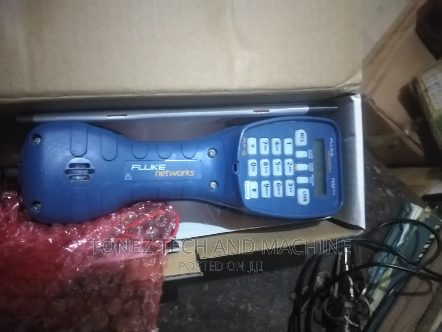 Fluke Network (TS°52 Protest Set)