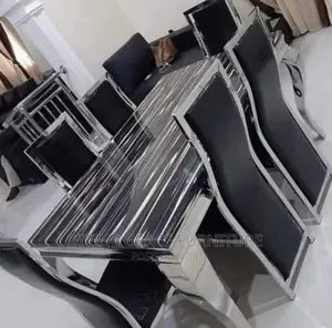 Dinning Table With 6 Chairs