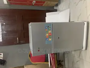 LG Refrigerator: Double Door