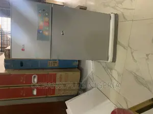 Durable LG 141 GC Double Door Refrigerator