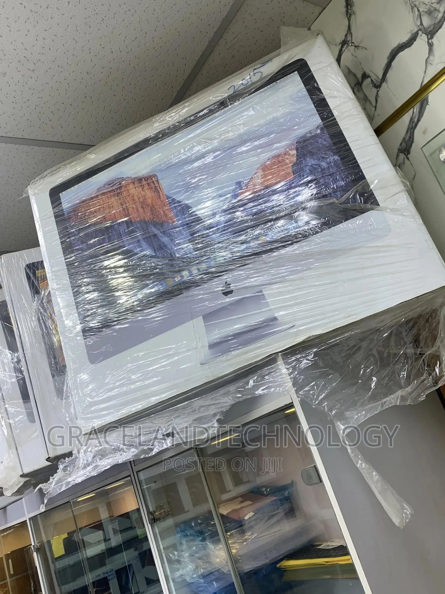 Desktop Computer Apple iMac 32GB Intel Core i7 SSD 1T