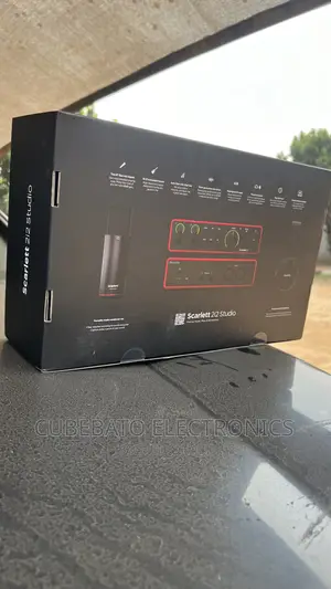 Focusrite 2i2 Studio Bundle Newest Gen