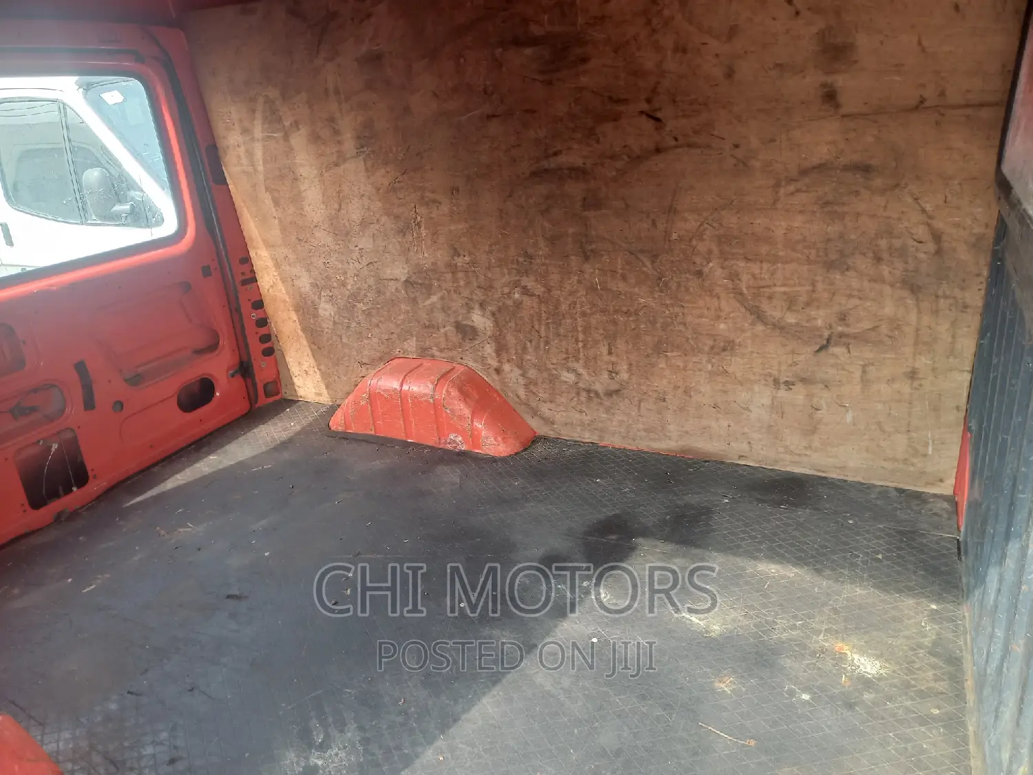 Ford Transit 2002 Orange