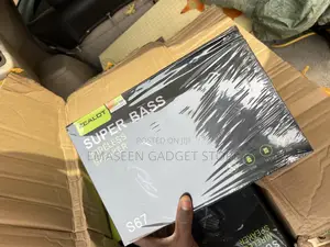 Zealot S67 With Mic