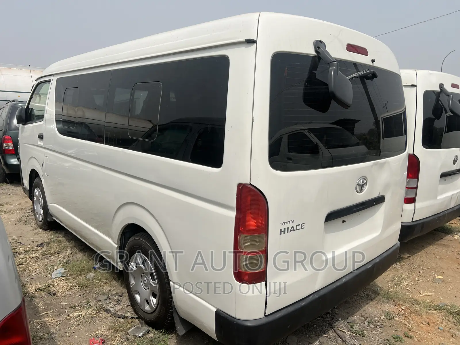 Toyota HiAce 2014 White