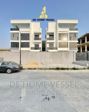 5bdrm Duplex in Lekki Phase 1 for sale
