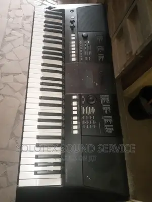 Original Psre423 Yamaha UK Used Professional Keyboard