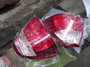 Toyota Corolla Rear Light 2005 Dubai Model (Sedan)