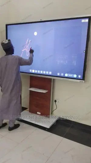 86inches All In One Interactive Panne In Abuja