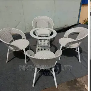 Outdoor Table and 4 Chairs